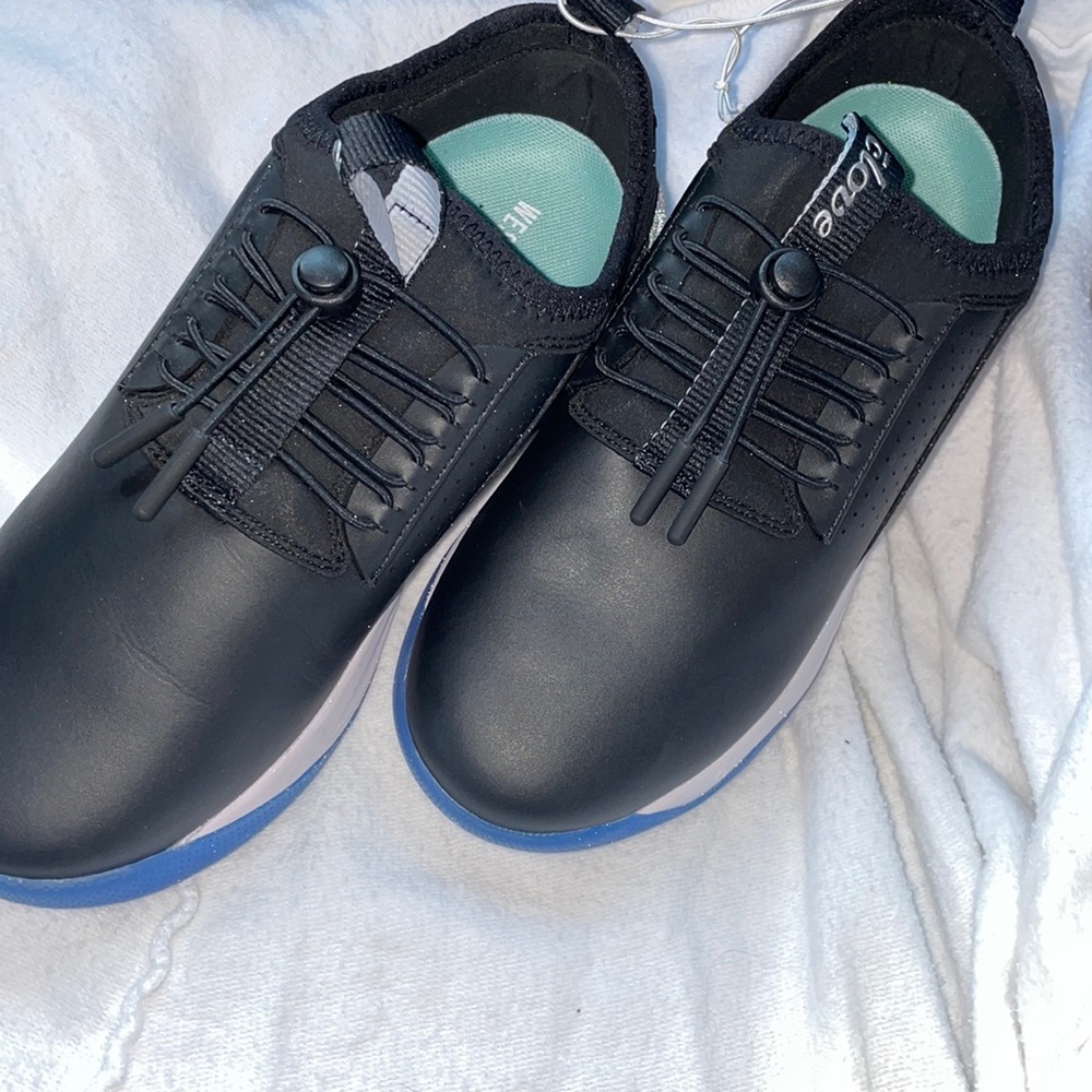 Clove Black Nursing Shoes